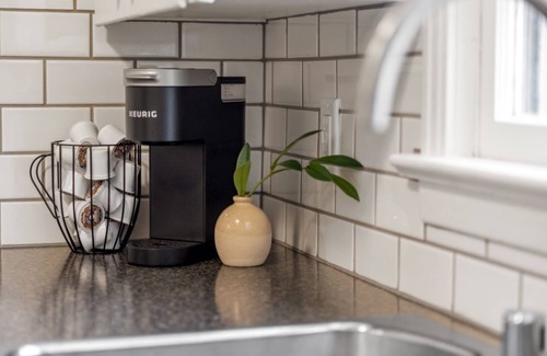 Billings House | Spacious 4-Bedroom Haven in the Heart of Billings: Your Ideal Home Awaits!