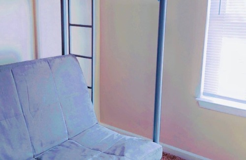 Indianapolis Condo | Spacious 4-bedroom condo in welcoming Indianapolis with AC, WiFi