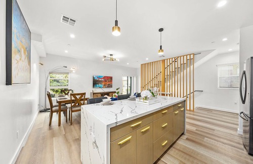 Rampart Village House | Spacious 4-bedroom 4-baths house in Los Angeles with gated Parking