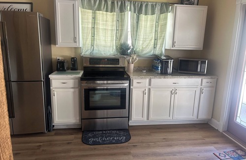 Ocean Springs House | Spacious 4-bedroom house with WiFi and AC in tranquil Ocean Springs