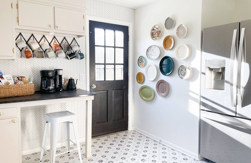 Green Valley House | Spacious 4BR 3BA 2 Story Remodeled House Ample Parking Pets OK Great Location