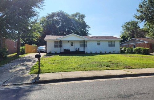 Columbus House | Spacious 4BR Home, Screened Porch, Fenced Yard, Pet-Friendly, 7 Min to Benning