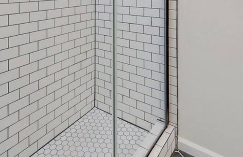 Magee House | “Spacious 4BR Oasis: Game Room, Luxe Baths & Fully Stocked Kitchen!”