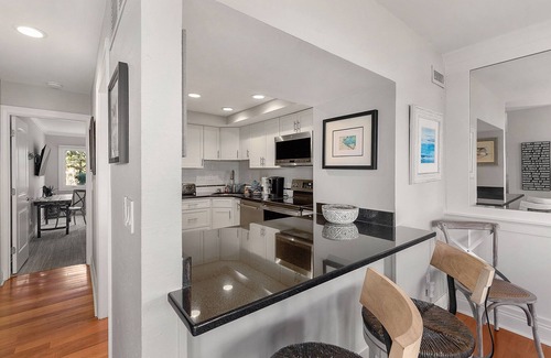 South Beach Condo | SPACIOUS 4BR OCEANFRONT VILLA WITH BEACH, POOL & STUNNING VIEWS HILTON HEAD