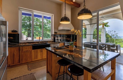 Nosara Villa | Spacious 6-bedroom villa 7 min drive from Pelada Beach