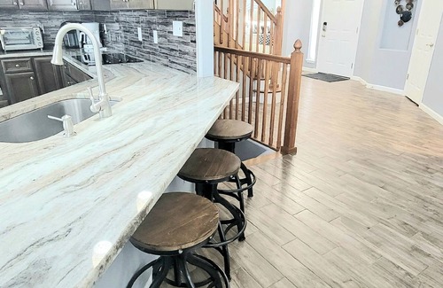 Northglenn House | Spacious 7 Bedroom Home Near Shops/Dining/Scenic Trail; Easy Access to Downtown!