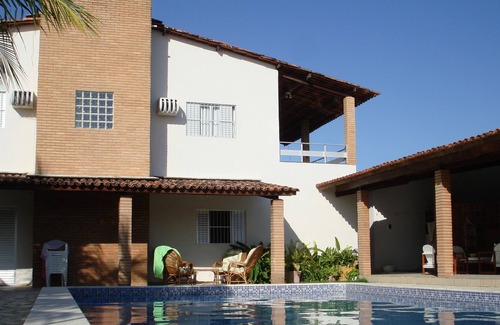 Praia do Frances House | Spacious and cozy house for your whole family