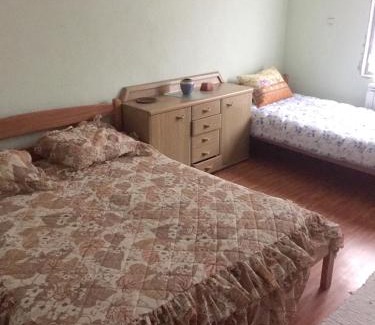 Vozuca House | Spacious and Charming House in Vozuća with Large Garden