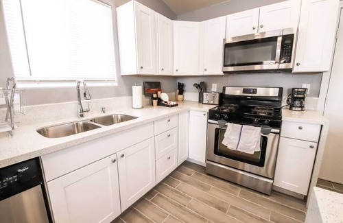 North Las Vegas Villa | Spacious and Comfortable! Close to everything!