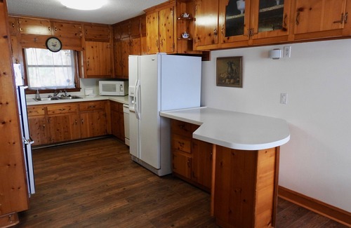 Terry Sanford House | Spacious and Comfortable, House and Garden close to Everything