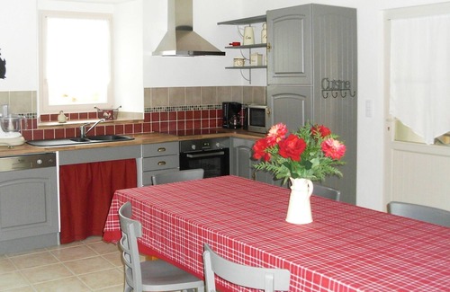 La Garnache House | Spacious and comfortable house, tastefully decorated, 3 bedrooms, 7 people