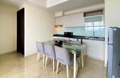 Cikini Apartment | Spacious and Elegant Designed 3BR at Menteng Park Apartment By Travelio