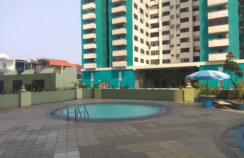 Old Jakarta Apartment | Spacious And Homey 3Br At Kondominium Rajawali Apartment