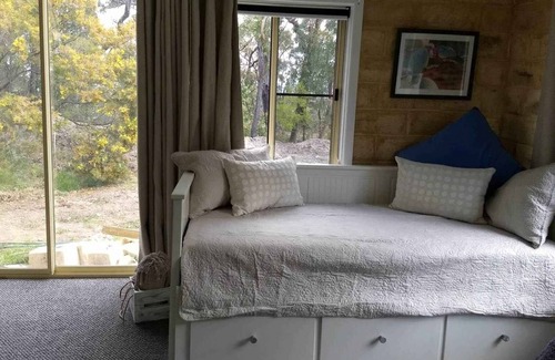 Sutton Forest Bed & Breakfast | Spacious and modern room w ensuite (pet friendly)