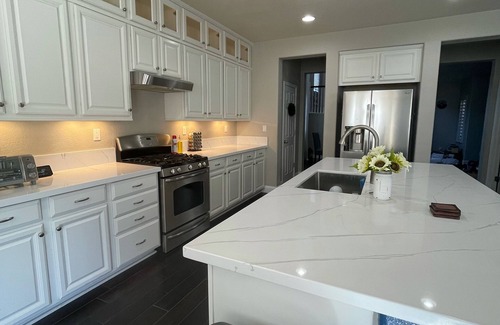 Sparks House | Spacious and Modern 4 bed 2.5 bath home, 3000 sq feet home for Monthly Rental