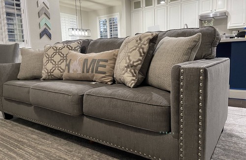 Sparks House | Spacious and Modern 4 bed 2.5 bath home, 3000 sq feet home for Monthly Rental