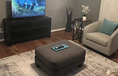 Columbia Apartment | Spacious and modern Condo in Columbia, MD with balcony and convenient location