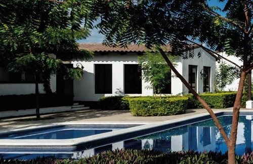 Puerto Barillas House | Spacious and modern 3 bedroom house with WiFi, Casa 57 San Miguel