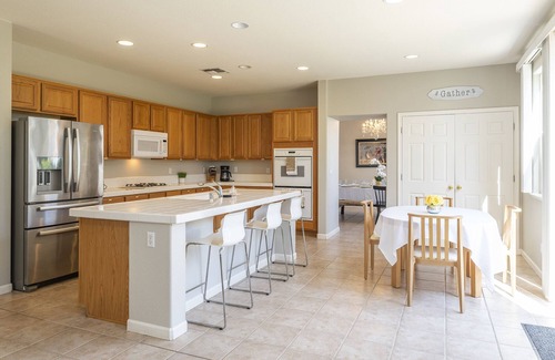 Mather House | Spacious and well equipped at Mather