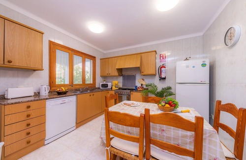 Colonia Sant Jordi Apartment | Spacious Apartment Tobalu with Wi-Fi, Balcony, Terrace & Garden