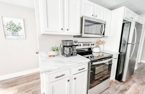 Appleton House | Spacious Appleton Hideaway - Lambeau, EAA, downtown!