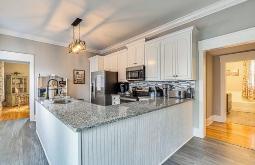 Athens - Sweetwater House | Spacious Athens Home ~ 1 Mi to Downtown!