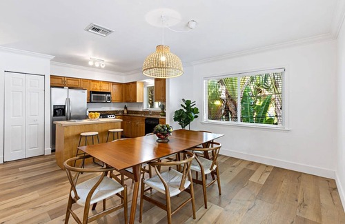 Hendricks and Venice Isles Apartment | Spacious Beach Apt in Las Olas Blvd