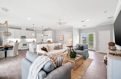 Ocean Cay House | Spacious Beach House, Perfect for large Groups !