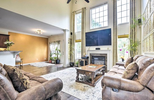 Morrisville House | Spacious Cary Retreat w/ Patio & Pool Access!