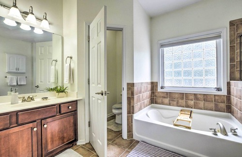 Morrisville House | Spacious Cary Retreat w/ Patio & Pool Access!