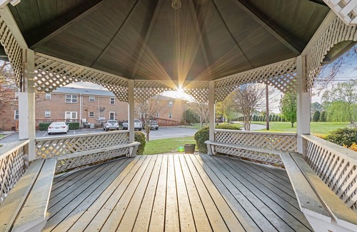 Huntsville Condo | Spacious Condo in Beautiful Jones Valley!