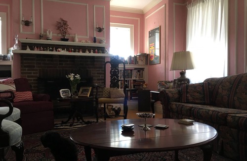 North Brookline House | Spacious Coolidge Corner Brookline Home - 1 Block to Restaurants, Shops, Movies