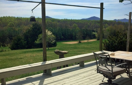 Raphine House | Spacious Cottage. Lovely Shenandoah Valley Views. Near Lexington And Staunton.