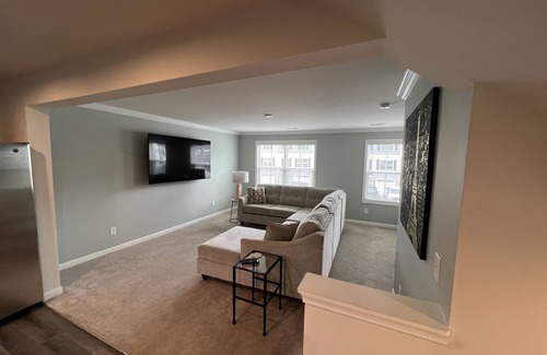 Greenville House | Spacious, End-Unit Townhome located 5 miles from D/T Greenville, SC