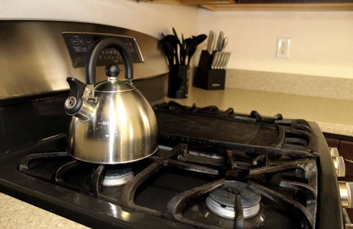 Albuquerque House | Spacious Escape, 1KB, 2QB, Wifi - Private Yard