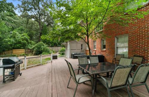 East Side Villa | Spacious Family Haven - Emory Heritage Near CDC