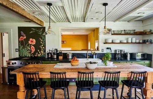 Palmetto House | Spacious Farm Home, Steps from Serenbe with Poolnn