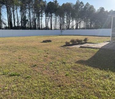 Elliott House | Spacious Home Near Shaw