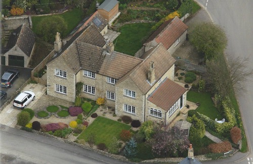 Helmsley House | Spacious House 3 ensuite bedrooms, sleeps 6, Centre of Helmsley, Pet friendly,