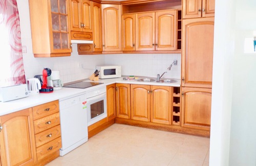 Bahia Calma House | Spacious house with 3 bedrooms, 2 bathrooms, swimming pool