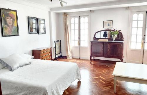 La Coruna Old Town House | Spacious house with terrace and balcony in A Coruña