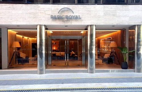 El Centro House | Spacious Junior Suite within a Short Walk to the Austral University