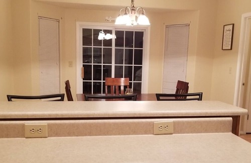 St. Robert Condo | Spacious living space close to shops and eateries