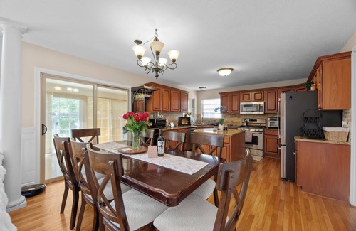 Dublin House | Spacious Luxury modern home