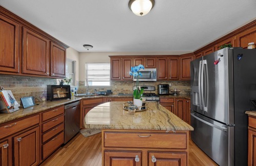 Dublin House | Spacious Luxury modern home