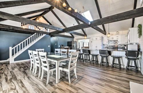 Massillon House | Spacious Massillon Log Cabin with Fire Pit!