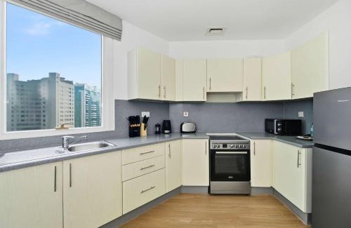 Barsha Heights Apartment | Spacious modern 2 Bed and Maids I Sleeps 7
