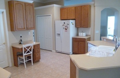 Highlands Reserve Villa | Spacious Modern 3 Bed Villa-Fenced Private Pool & Garden