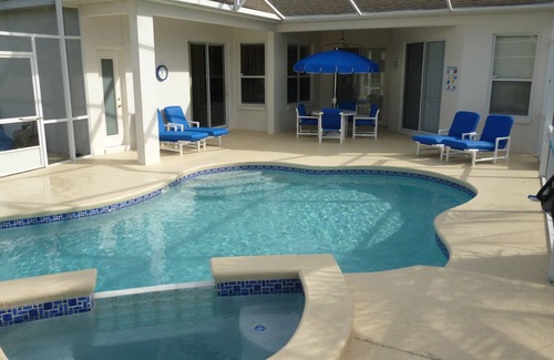 Highlands Reserve Villa | Spacious Modern 3 Bed Villa-Fenced Private Pool & Garden