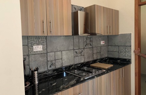 Arusha House | Spacious, modern home between Arusha and Kilimanjaro AP's, includes breakfast.